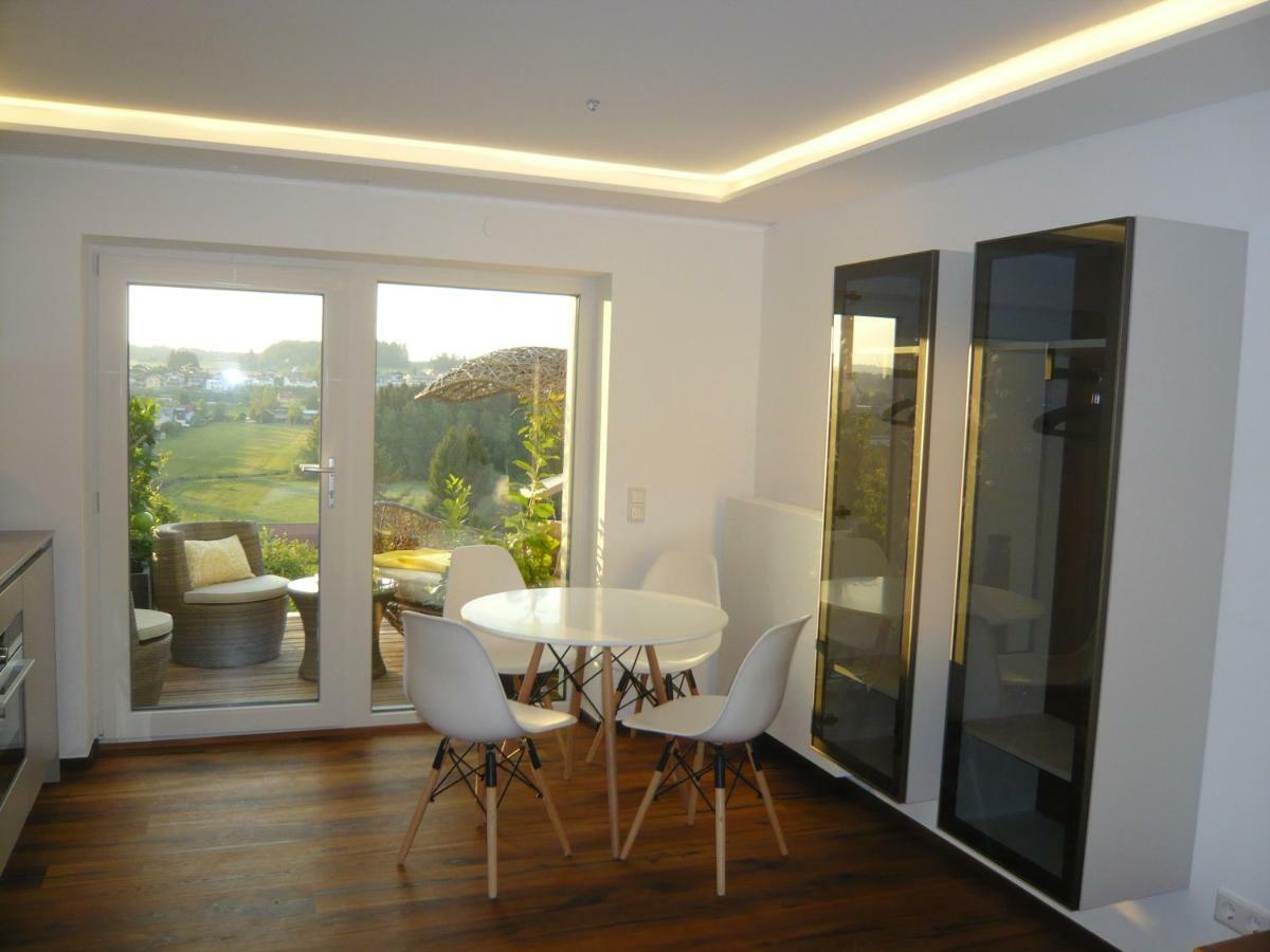 Haus Am Weinberg II Lejlighed Seekirchen am Wallersee Eksteriør billede